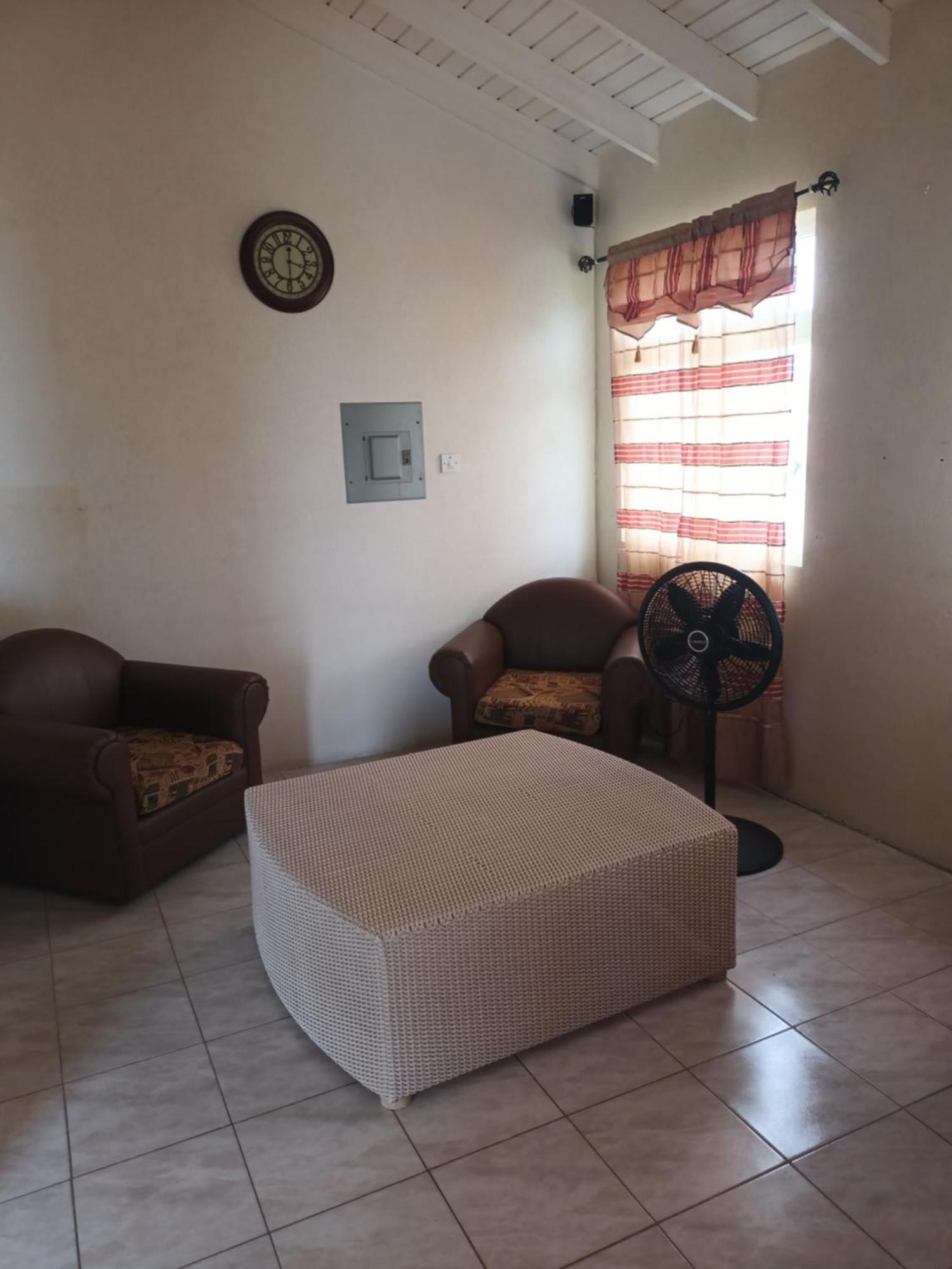 Super Breezy Cozynook ! Otel Bridgetown Dış mekan fotoğraf